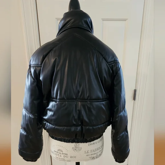 Zara SOFT Faux Leather Puffer Jacket S/M-EUC-BLOGGER's FAV - Picture 13 of 14